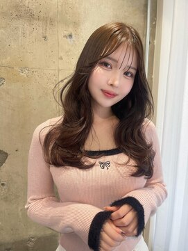 リリー(Lilley) くすみベージュ×姫カットレイヤー×韓国風巻き【ayana】