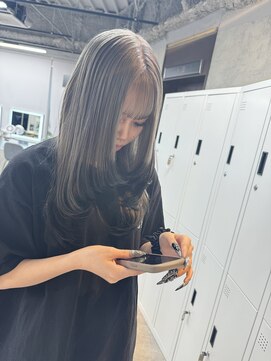 リミットバイアフィナー 大宮店(limit by Afinar) ルーツカラー/レイヤーカット/ブリーチカラー