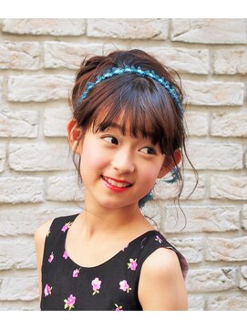 フランベアー(Franc Bear) 【kids】セレブ風アップ【ヘアセット】