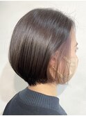 丸みショートボブ×イヤリングカラー♪