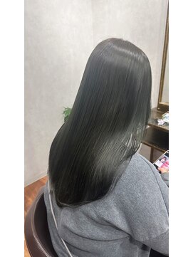 アンダーバーホワイト 堺東店(_WHITE) オリーブグレージュ