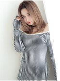 ハイライト×センターパートのフェミカジストレート♪