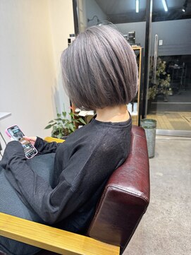 ナット(Nat) silver gray