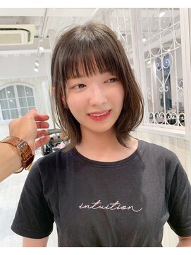 レイラバイアフロート 吉祥寺(Lila by afloat) 【畑中正敏】20代30代40代◎ひし形レイヤーくびれレイヤー