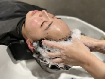 サンコ(sanco.)の写真/ご褒美におすすめ◎スパニスト資格保有のスタイリストによる癒しの施術で日頃の疲れをリフレッシュ♪