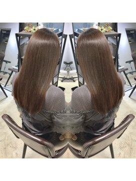 ロク 高田馬場(lok) 美髪矯正◎髪質改善×縮毛矯正【高田馬場】