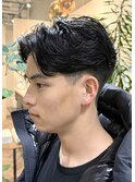 ハイラルフパーマツーブロック清潔感センターパート