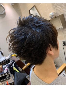 ツリーズ(Trees) 束感ショート