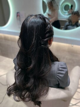 クラン 北新地店(Clan) ねじりハーフツイン/北新地ヘアセット