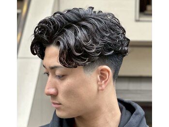 ドルクス 上野店(Dorcus)の写真/<理容室>一人一人の骨格に合わせた似合わせメンズパーマは、簡単なセットでバッチリ決まる!