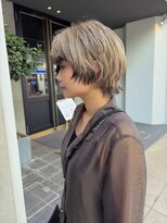 レフ(LEF) レイヤーボブ/エンドブラック/プラチナブロンド/デザインカラー