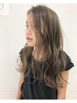 モアナ バイ ヘッドライト 沖縄豊見城店(Moana by HEADLIGHT) アッシュベージュ