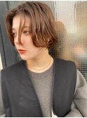 スタイル 毛流れセンターパートショートボブ