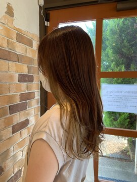 アドラーブル 女池店(adorable) 【インナーカラー】【ゆるウェーブ】【20代30代40代】