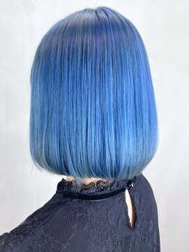 アイティー バイ アルバム 浦和店(IT by ALBUM) スカイブルー_アースカラーくびれヘアツートンカラー_ba370212