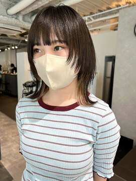 カフ(CAF) CAF松本【ミディアムウルフ×カットに合わせたインナーカラー】