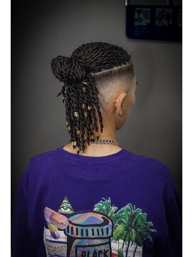 プロショップウェーブ(PRO SHOP WAVE) タイトロープ×スキンフェード