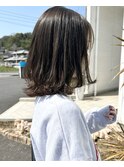 オリーブグレージュ×レイヤーカット