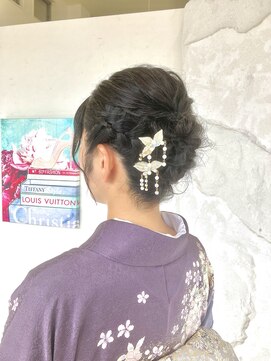 マジックデイズ(Magic Days) 七五三お母さんヘアアレンジ