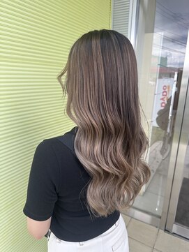 レイフィールド 光の森店 バレイヤージュカラー