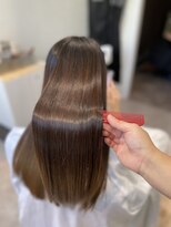 エミュスト(Emuest)&nbsp;乾燥にも無敵☆髪質改善トリートメント