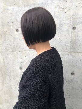 アミックス ヘアワークス 本店(AMIX hair works) アゴ上ラインのすっきりボブ