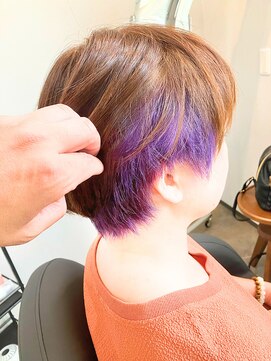 アイノ(AINO.) ショートボブ＆パープルインナーカラー[茅ヶ崎/茅ヶ崎駅/湘南]