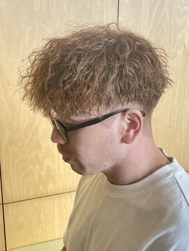 ニアウ 伊勢崎連取店(Niau) ツイストスパイラルパーマ縦落ちツイストパーマメンズパーマ