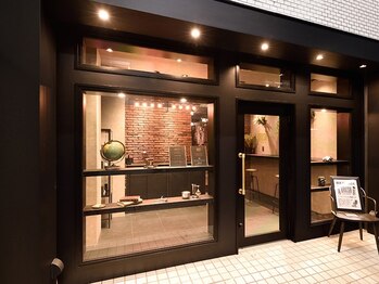 完全個室 メンズ専門理容室 BRUSH PREMIER【ブラッシュプレミア】