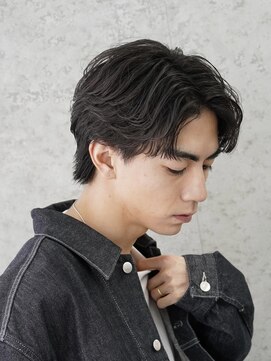 フィフス 栄(fifth) 大人の抜け感を演出する、今トレンドのフェザーパーマ