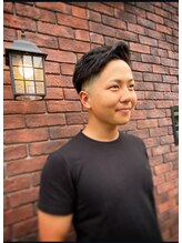 エドゥースフォーメン(et DOUCE for men)&nbsp;低めフェードスタイル