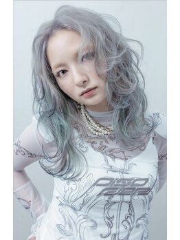 顔周りのカットで印象を大きく変える。前髪や顔周りのカットであなたの魅力を最大限に引き出します＊