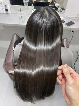 ライア 下北沢(laia) 美髪ロングヘア【髪質改善 下北沢 トリートメント】