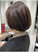 大人女性のふんわりグラボブ。