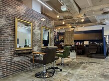 ミューク(mjuk)の雰囲気（男性も女性も居心地のいい空間！）