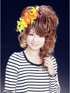 美容室イーナ(e na) スジ盛りセット☆お生花だよ♪