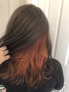 ロンドアベニール 北千住(Lond avenir) namie インナーカラー×オレンジ