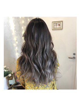 ヘアールーム グリン(Hair room GRin) 髪質改善　ブリーチ　インナーカラー　ダブルカラー　韓国