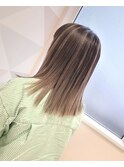 バレイヤージュ×グレージュ