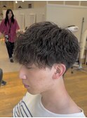 緩めた縦落ちツヤツイスト