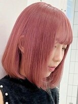 ウィコ 新宿(WICO)&nbsp;コーラルピンク☆[新宿駅/グレーベージュ/レイヤーロング]