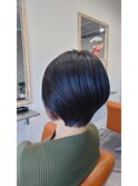 ショートボブ