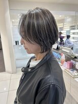 マージュ ギンザ(marju GINZA)&nbsp;ショートグレージュコントラストハイライトななめ/白髪ぼかし