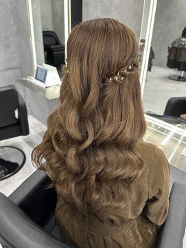 シーエスメイドバイシャチュー 栄店(CS made by SHACHU) ハーフツイン