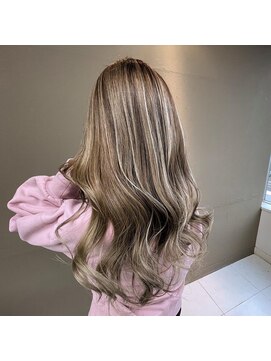 シャンプーボーイエイムス(SHAMPOO BOY aims) バレイヤージュ