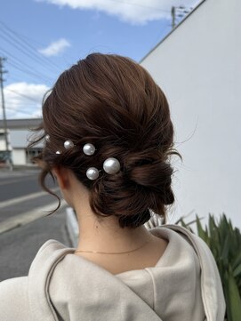 ビーストバイブランカ 刈谷三河安城(BEEst by BLANCA) シニヨンヘアセット