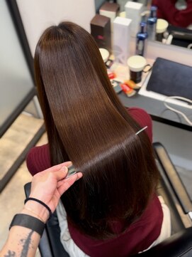 ファーストステップ 表参道(FIRST STEP) ラテ　マロン　ブラウンカラー♪艶髪ロングヘア！