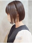 横浜西口大人ショートボブココアベージュ前髪なしグレージュ30代