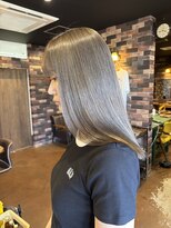 レオクマ(REOKUMA)&nbsp;グレージュ/ミルクティーグレージュ/ブリーチ/髪質改善