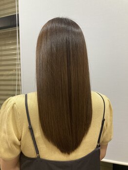 メロウ(Mellow)の写真/くせ毛でお悩みの方におすすめ◎思わず指を通したくなる質感を実現☆自然なストレートヘアを叶えます♪